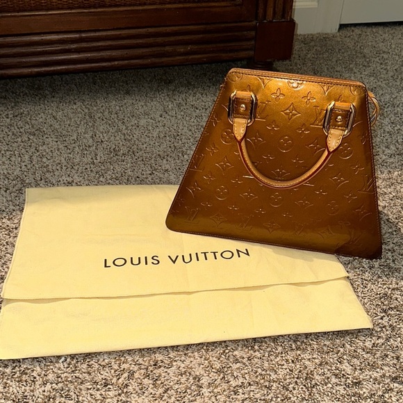 Louis Vuitton Metallic Bronze Vernis Trapezoid Handbag - Picture 1 of 16